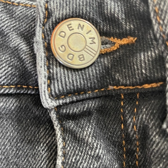 BDG Urban Outfitters Girlfriend High Rise Jean - Picture 10 of 13